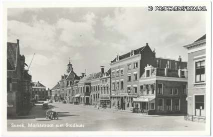 ansichtkaart: Sneek, Marktstraat met Stadhuis
