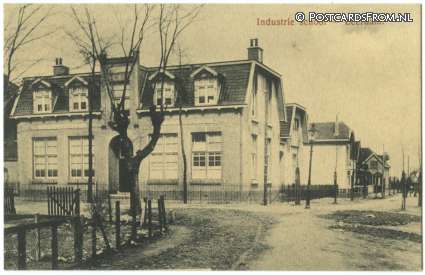 ansichtkaart: Leerdam, Industrie school