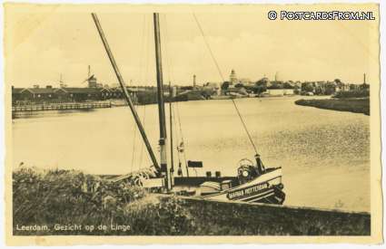 ansichtkaart: Leerdam, Gezicht op de Linge