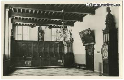 ansichtkaart: Nijmegen, Raadhuis. Hal