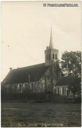 ansichtkaart: 's-Gravenmoer, Herv. Kerk