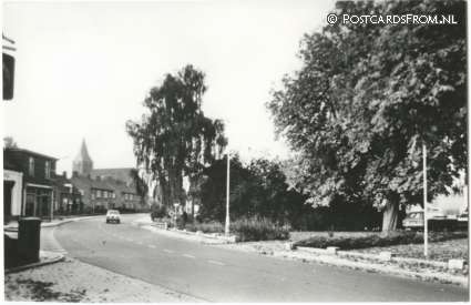 ansichtkaart: Steenderen, Burg. Smithstraat