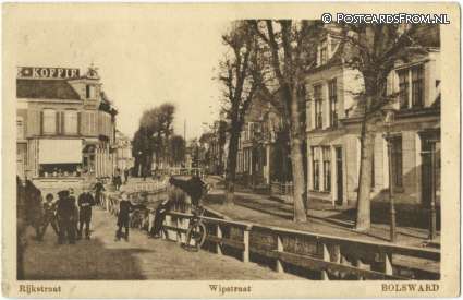 ansichtkaart: Bolsward, Rijkstaat. Wipstraat