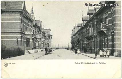ansichtkaart: Zwolle, Prins Hendrikstraat