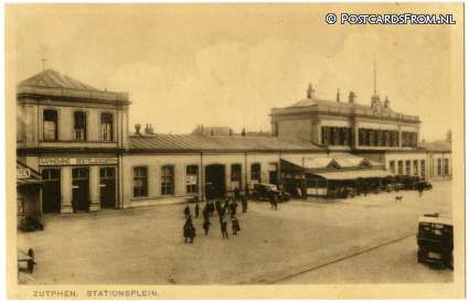 ansichtkaart: Zutphen, Stationsplein