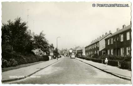 ansichtkaart: Genemuiden, Dr. Baxstraat