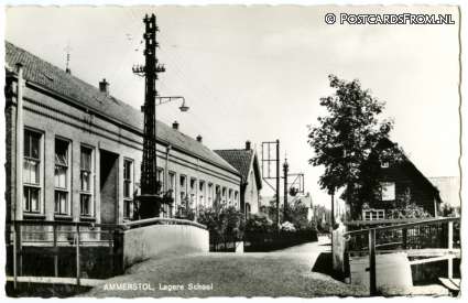 Ammerstol, Lagere School ansichtkaart: Ammerstol, Lagere School