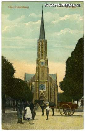 ansichtkaart: Geertruidenberg, R.C. Kerk