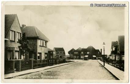 Kruiningen, Burgem. Elenbaasstraat ansichtkaart: Kruiningen, Burgem. Elenbaasstraat