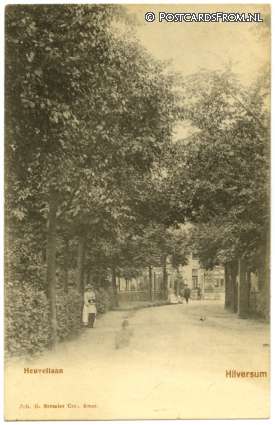 Hilversum, Heuvellaan ansichtkaart: Hilversum, Heuvellaan
