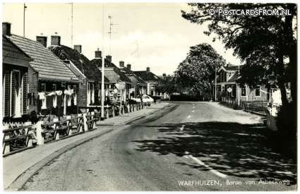 ansichtkaart: Warfhuizen, Baron van Asbeckweg