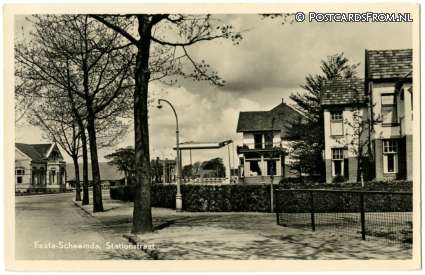 ansichtkaart: Eexta, Stationstraat