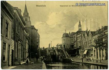 Maassluis, Veerstraat en Monstersche sluis ansichtkaart: Maassluis, Veerstraat en Monstersche sluis