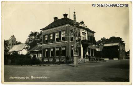 ansichtkaart: Murmerwoude, Gemeentehuis