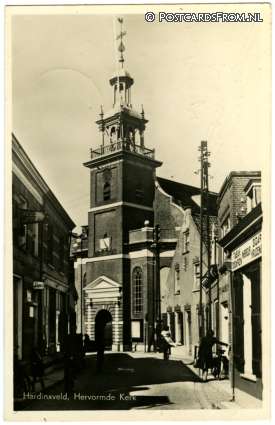 ansichtkaart: Hardinxveld, Hervormde Kerk