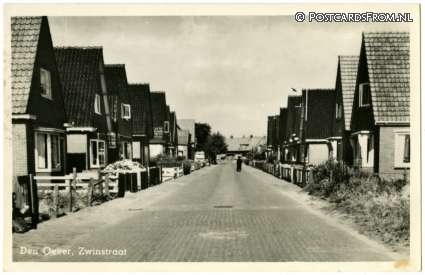 ansichtkaart: Den Oever, Zwinstraat