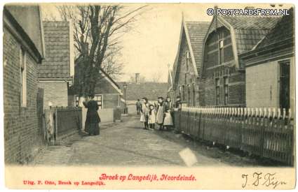 ansichtkaart: Broek op Langedijk, Noordeinde
