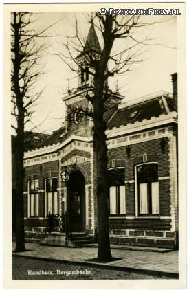 ansichtkaart: Bergambacht, Raadhuis