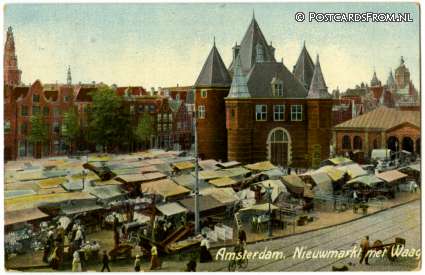 ansichtkaart: Amsterdam, Nieuwmarkt met Waag