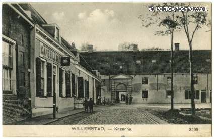 ansichtkaart: Willemstad, Kazerne