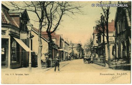 ansichtkaart: Baarn, Nieuwstraat