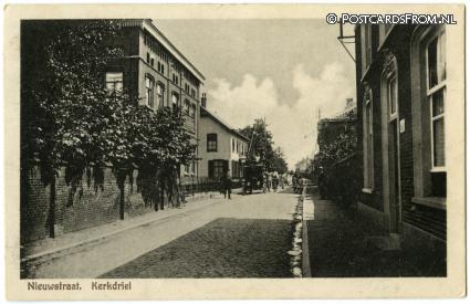 ansichtkaart: Kerkdriel, Nieuwstraat