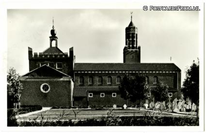ansichtkaart: Velddriel, R.K. Kerk