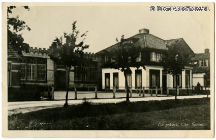 ansichtkaart: Grijpskerk, Chr. School