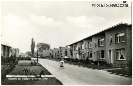 ansichtkaart: Nistelrode, Pastoor Groenenstraat