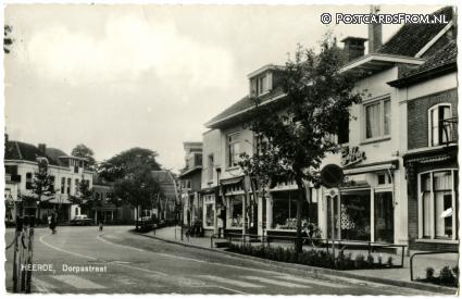 Heerde, Dorpsstraat ansichtkaart: Heerde, Dorpsstraat