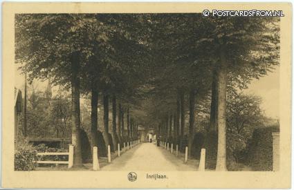 ansichtkaart: Huijbergen, Instituut Ste. Marie. Inrijlaan