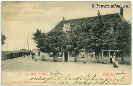 ansichtkaart: Halfweg NH, Het oude Huis ter Hart