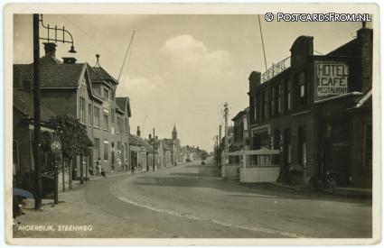 ansichtkaart: Moerdijk, Steenweg