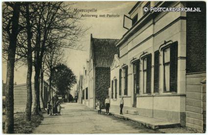 ansichtkaart: Moerkapelle, Achterweg met Pastorie