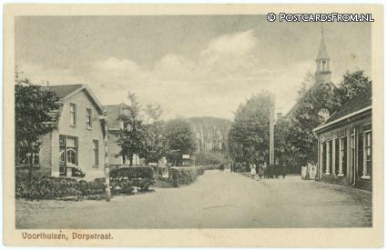 Voorthuizen, Dorpstraat ansichtkaart: Voorthuizen, Dorpstraat