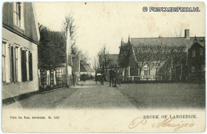 ansichtkaart: Broek op Langedijk, --