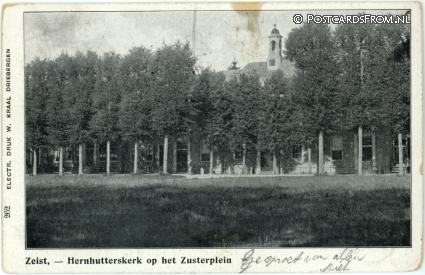 ansichtkaart: Zeist, Hernhutterskerk op het Zusterplein