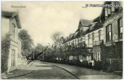 ansichtkaart: Bloemendaal, Dorp