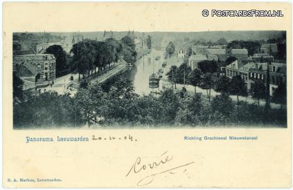 ansichtkaart: Leeuwarden, Panorama. Richting Grachtswal Nieuwekanaal