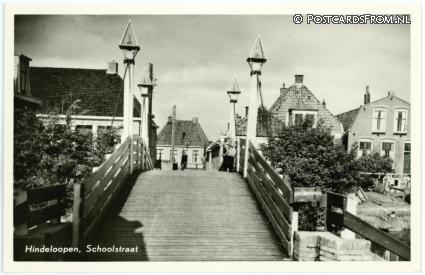 Hindeloopen, Schoolstraat ansichtkaart: Hindeloopen, Schoolstraat