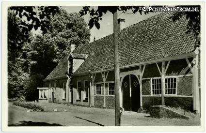 ansichtkaart: Weerselo Volthe, Havezathe 'Het Everloo'. Exterieur 't Bouhuis