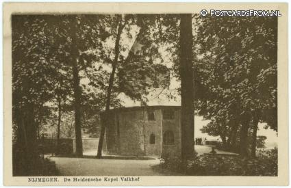 Nijmegen, De Heidensche Kapel Valkhof ansichtkaart: Nijmegen, De Heidensche Kapel Valkhof