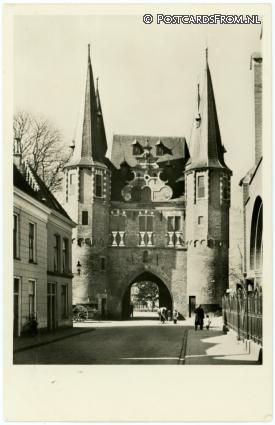 ansichtkaart: Kampen, Broederpoort. Gebouw in 1455