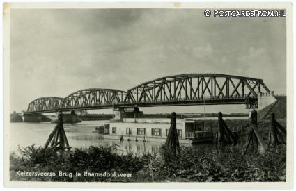 ansichtkaart: Raamsdonksveer, Keizerveerse Brug