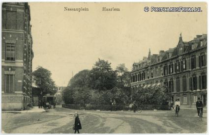 ansichtkaart: Haarlem, Nassauplein
