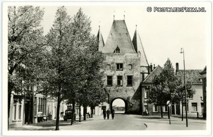 ansichtkaart: Kampen, Koornmarkt met Koornmarktpoort
