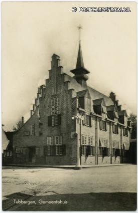 ansichtkaart: Tubbergen, Gemeentehuis