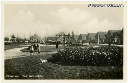 ansichtkaart: Slikkerveer, Park Willemstraat