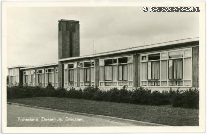 ansichtkaart: Drachten, Protestants Ziekenhuis