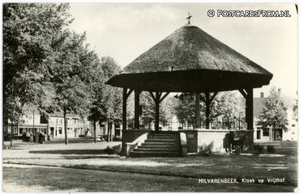 ansichtkaart: Hilvarenbeek, Kiosk op Vrijthof